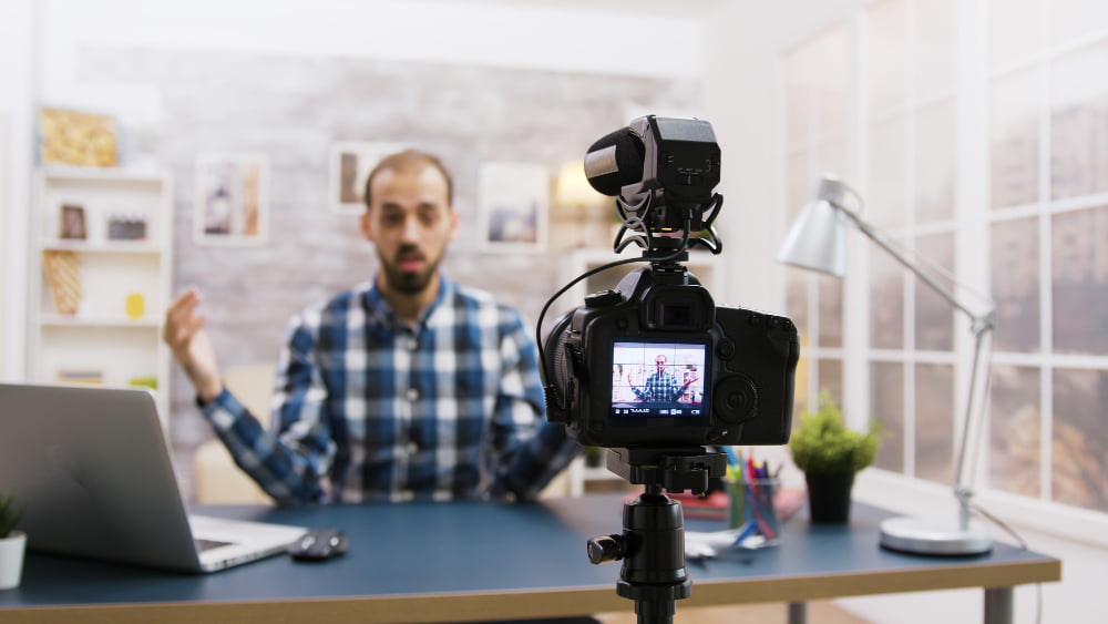 Como se tornar um profissional de produção de vídeo? 1 Como se tornar um profissional de produção de vídeo?