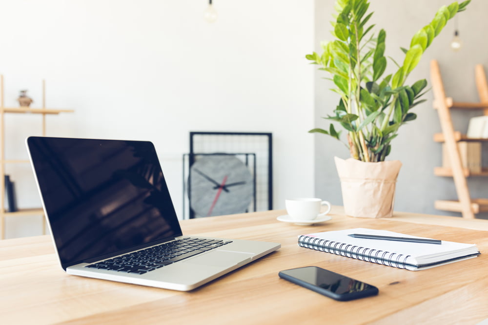 Como Montar Escritório Home Office? 2 home office trabalho 1